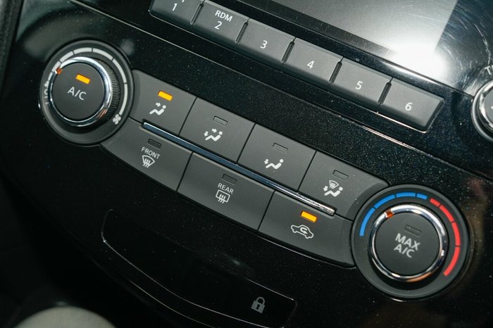 2015 Nissan QASHQAI ST