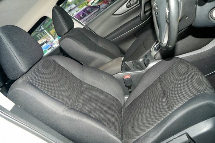 2015 Nissan QASHQAI ST