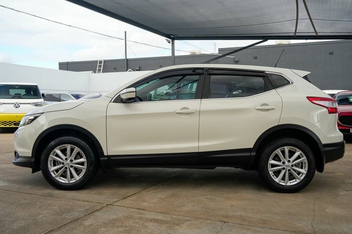 2015 Nissan QASHQAI ST