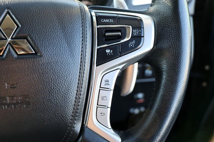 2021 Mitsubishi Pajero Sport GLS