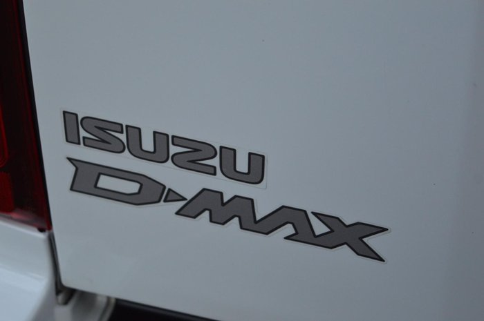 2023 Isuzu D-MAX SX MY23 4X4 Dual Range Mineral White
