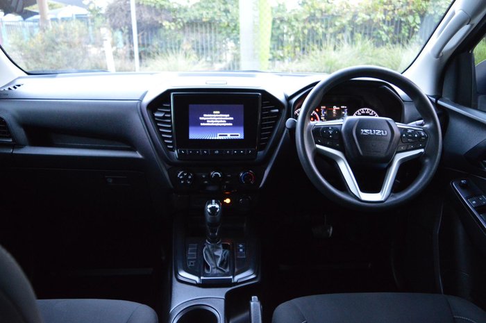 2023 Isuzu D-MAX SX MY23 4X4 Dual Range Mineral White