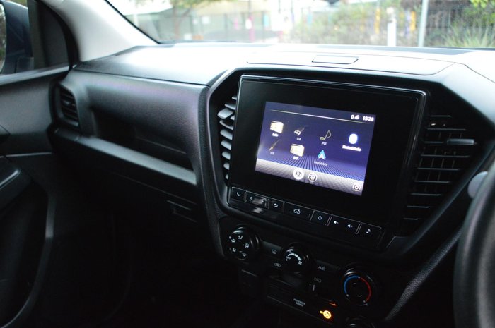 2023 Isuzu D-MAX SX MY23 4X4 Dual Range Mineral White