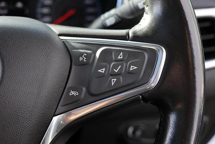 2020 Holden Equinox Black Edition