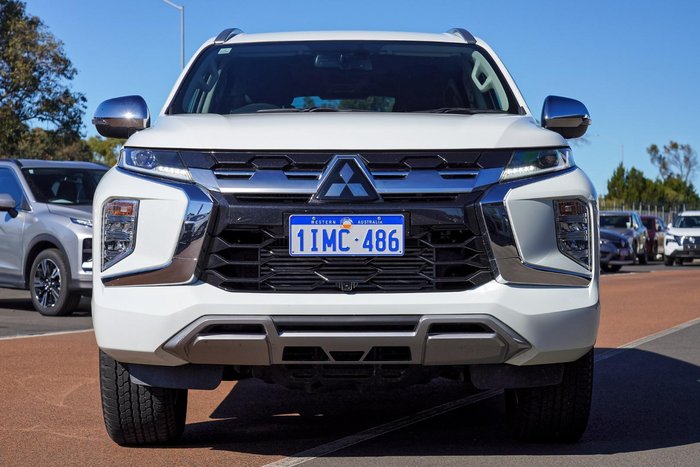 2024 Mitsubishi Pajero Sport GLS