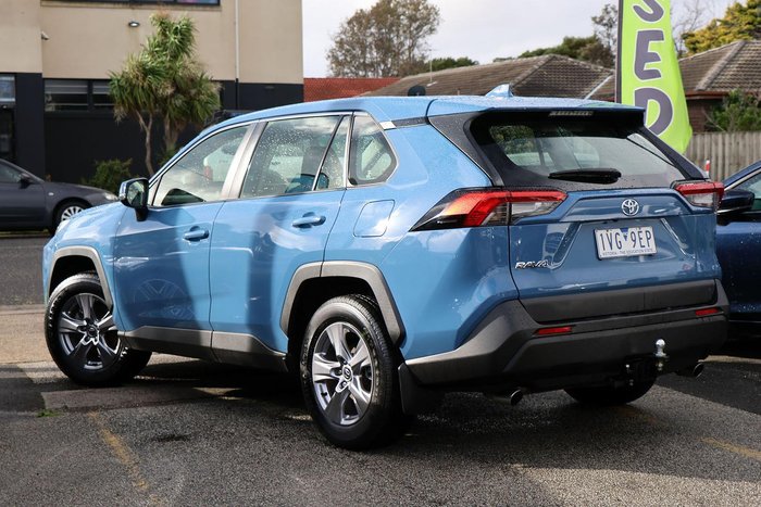 2022 Toyota RAV4 GX