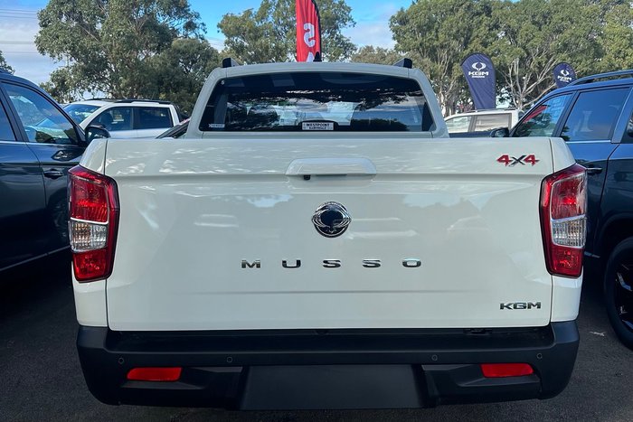 2025 KGM Musso ELX