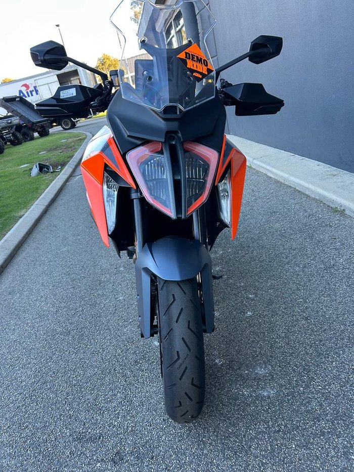 2024 KTM 1290 Super Duke GT Super Duke Orange