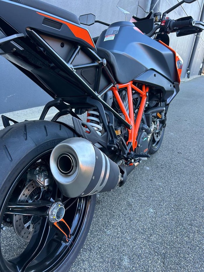 2024 KTM 1290 Super Duke GT Super Duke Orange