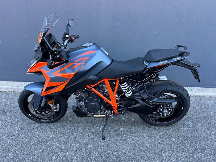 2024 KTM 1290 Super Duke GT Super Duke Orange