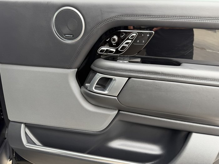 2020 Land Rover Range Rover SDV8 Autobiography