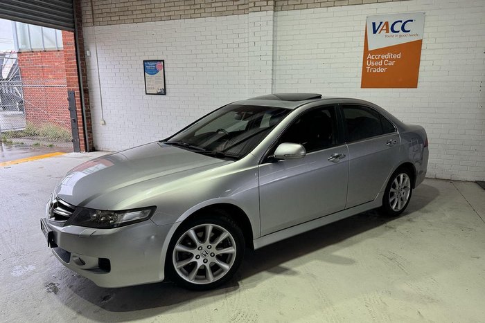 2007 Honda Accord Euro Luxury 7th Gen MY07 Alabaster Silver