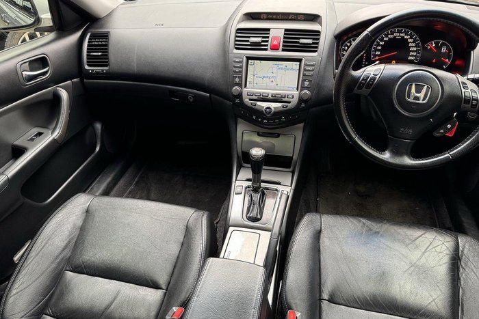 2007 Honda Accord Euro Luxury 7th Gen MY07 Alabaster Silver