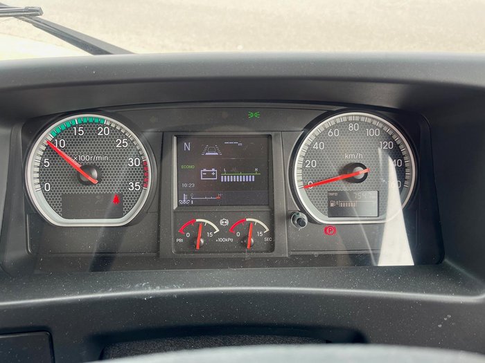 2025 Isuzu F Series FRR110-240