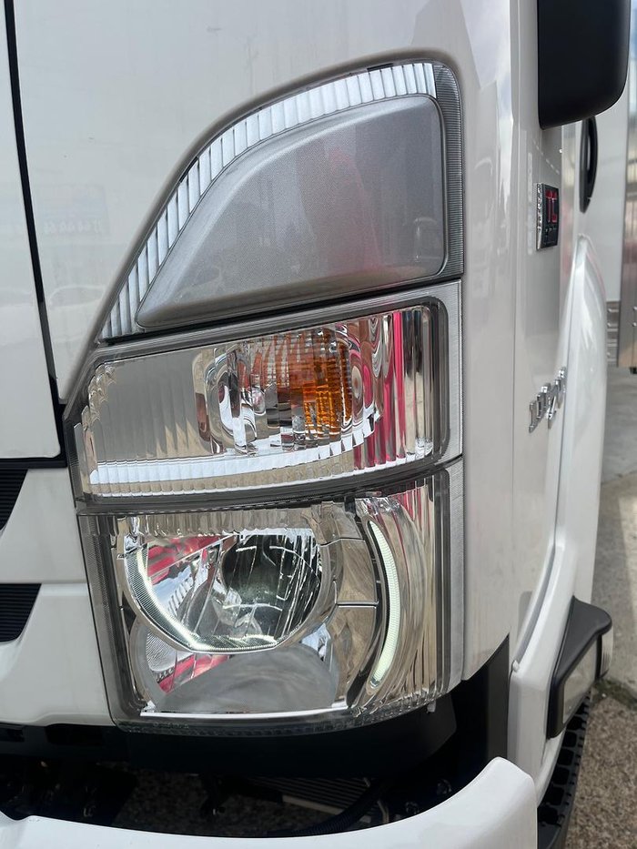 2025 Isuzu F Series FRR110-240