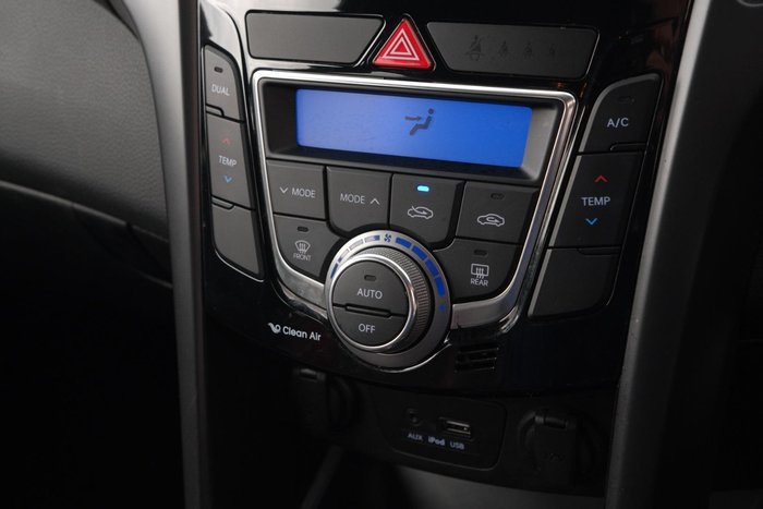 2016 Hyundai i30 SR