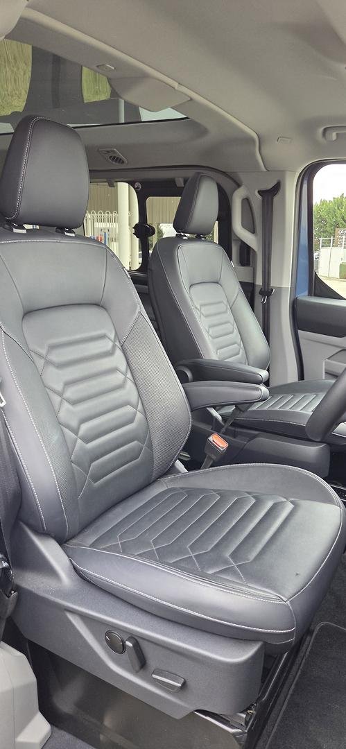 2024 Ford Tourneo Titanium X AV 2024.50MY Blue Metallic