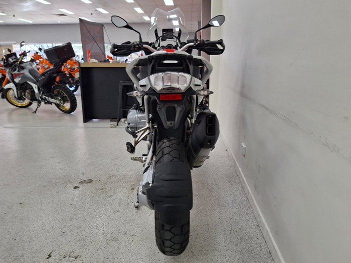 2013 BMW Motorrad R1200 GS Red