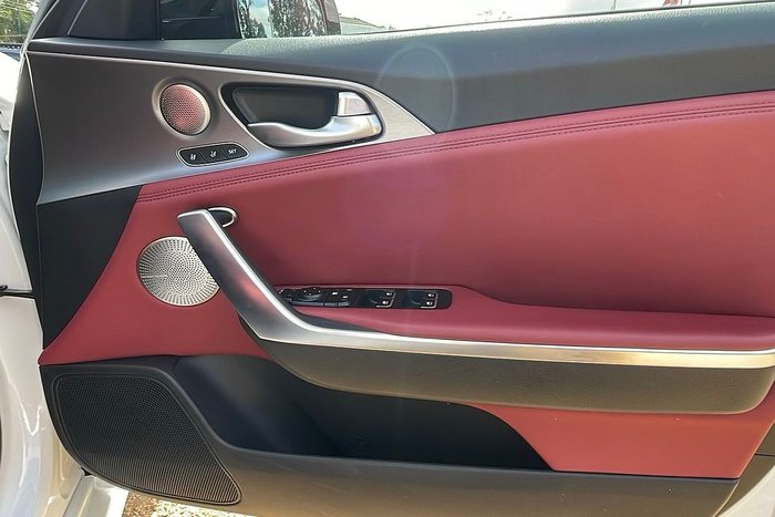 2020 Kia Stinger GT-Line
