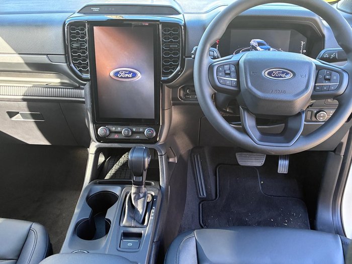 2026 Ford Everest Active