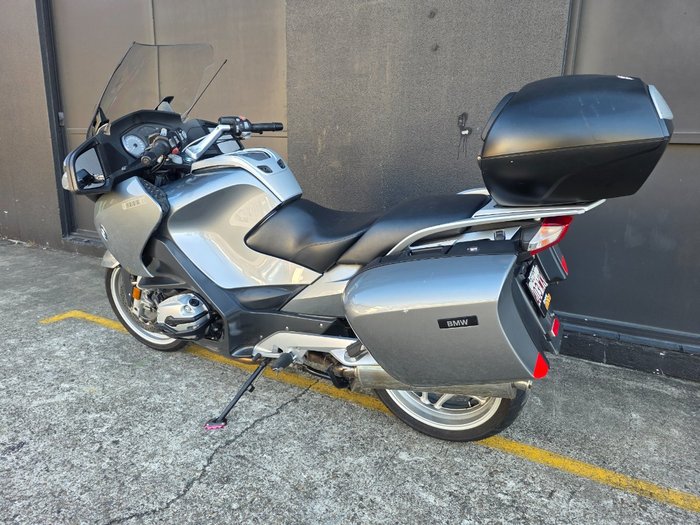 2006 BMW R1200 RT SILVER