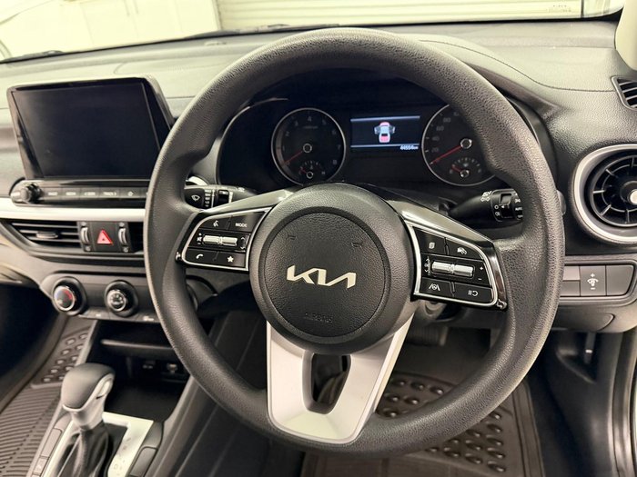 2023 Kia Cerato S BD MY24 Clear White