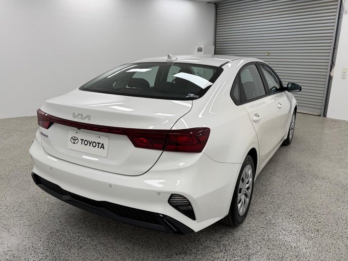 2023 Kia Cerato S BD MY24 Clear White