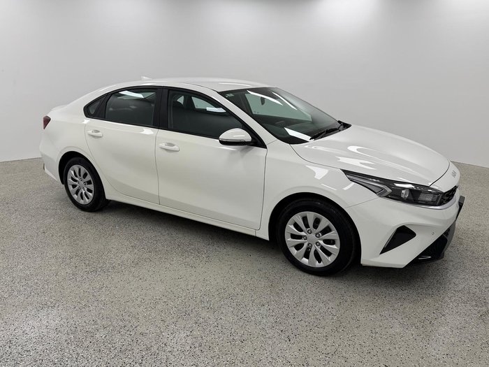 2023 Kia Cerato S BD MY24 Clear White
