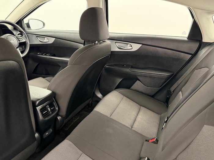 2023 Kia Cerato S BD MY24 Clear White