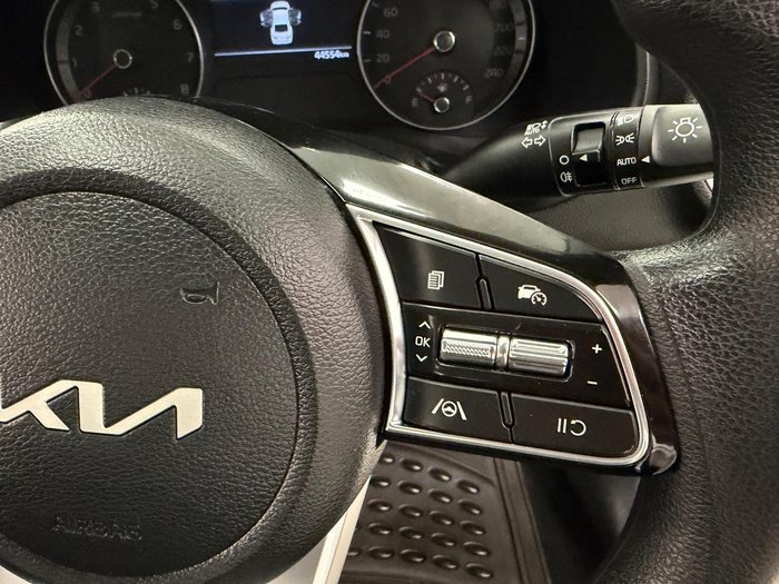 2023 Kia Cerato S BD MY24 Clear White