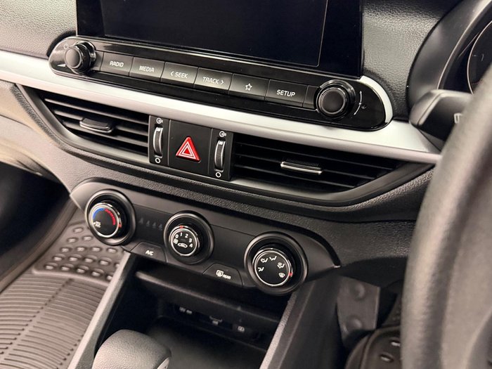 2023 Kia Cerato S BD MY24 Clear White
