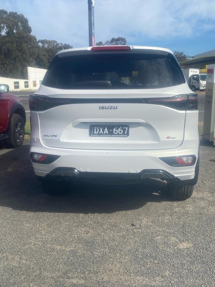 2025 Isuzu MU-X X-TERRAIN