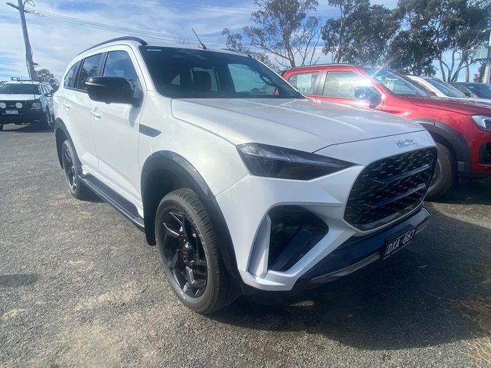 2025 Isuzu MU-X X-TERRAIN
