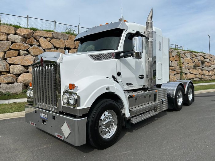 2020 Kenworth T410 SAR