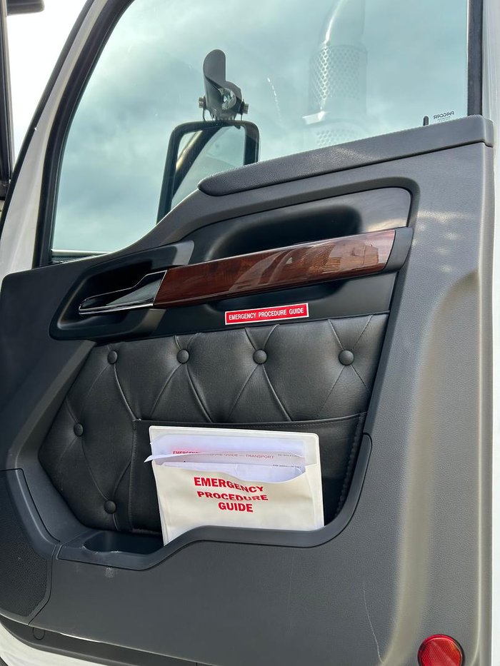 2020 Kenworth T410 SAR