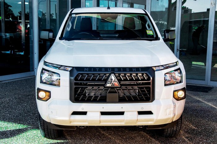 2026 Mitsubishi Triton GLX