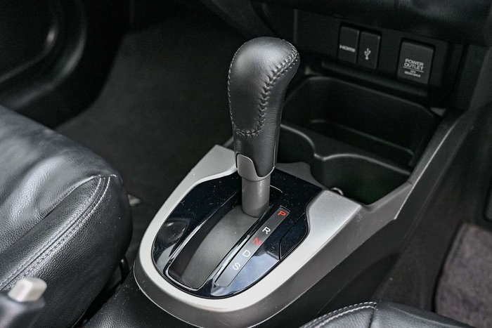 2014 Honda Jazz VTi-L