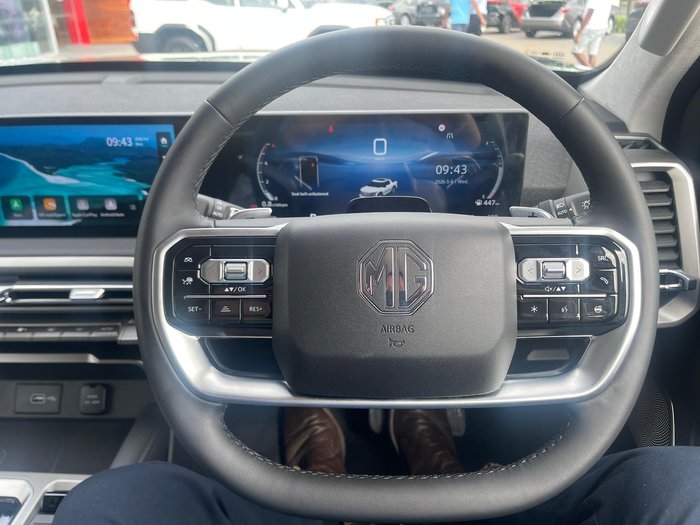 2025 MG MGU9 Explore Pro EKK1C MY25 4X4 Dual Range Highland Green