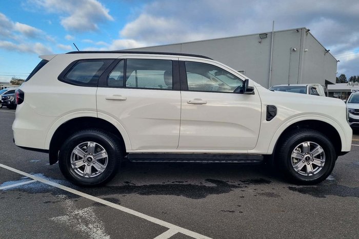 2024 Ford Everest Ambiente