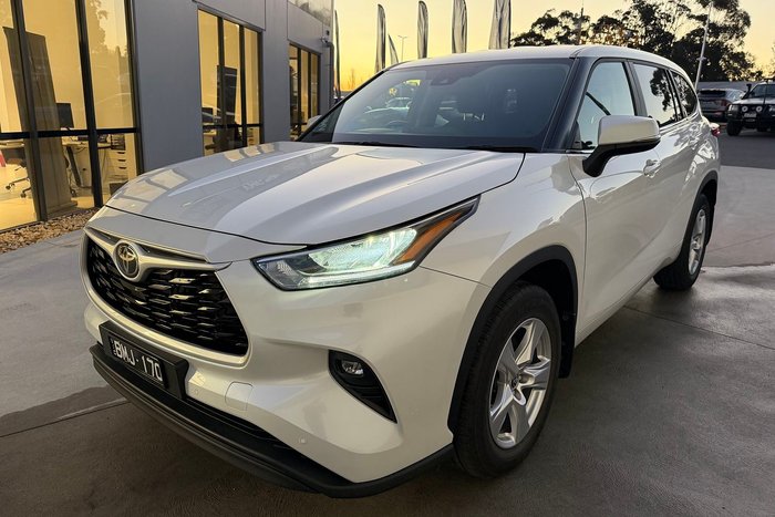 2023 Toyota Kluger GX