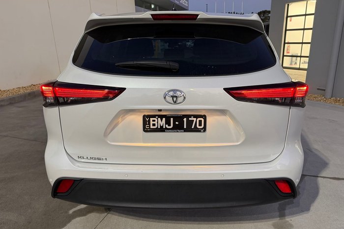 2023 Toyota Kluger GX