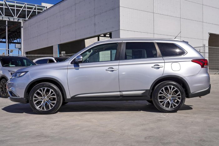 2016 Mitsubishi Outlander XLS