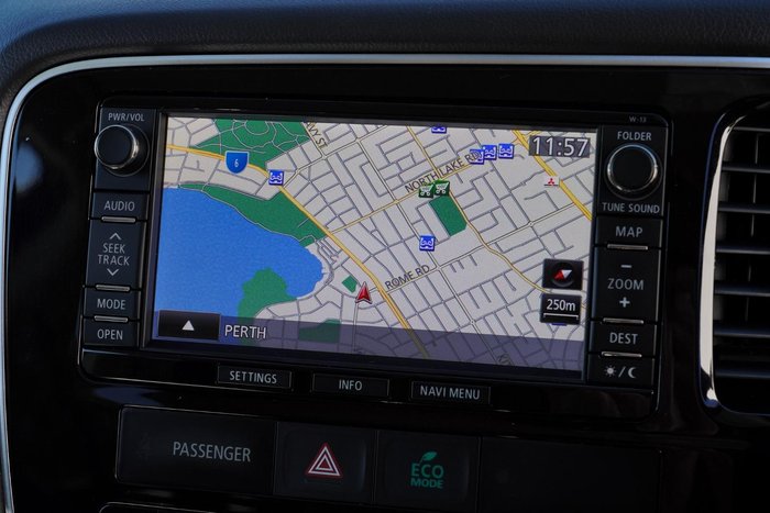 2016 Mitsubishi Outlander XLS