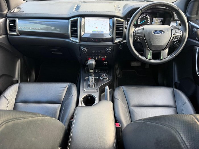 2022 Ford Everest Titanium