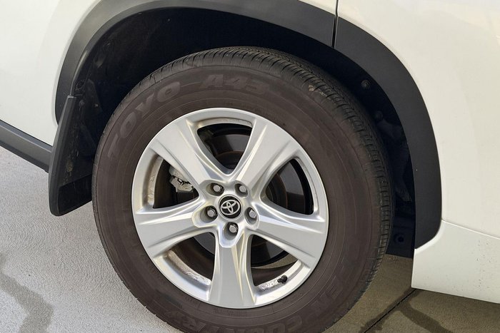 2023 Toyota Kluger GX