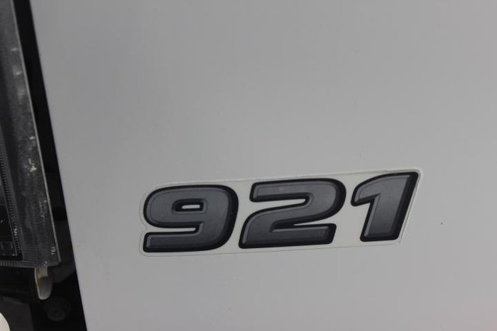 2021 Hino 300 Series 921 WHITE