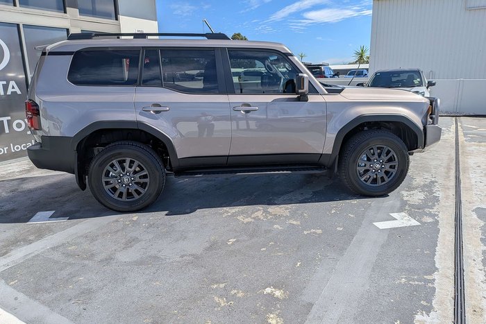 2026 Toyota Landcruiser Prado GXL