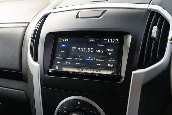 2020 Isuzu MU-X Onyx Edition