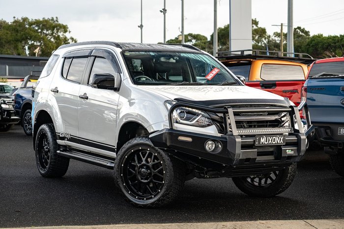 2020 Isuzu MU-X