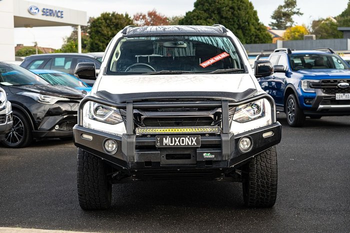 2020 Isuzu MU-X Onyx Edition
